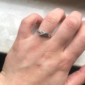 Zales 1/4 CT TW Diamond Infinity Ring
